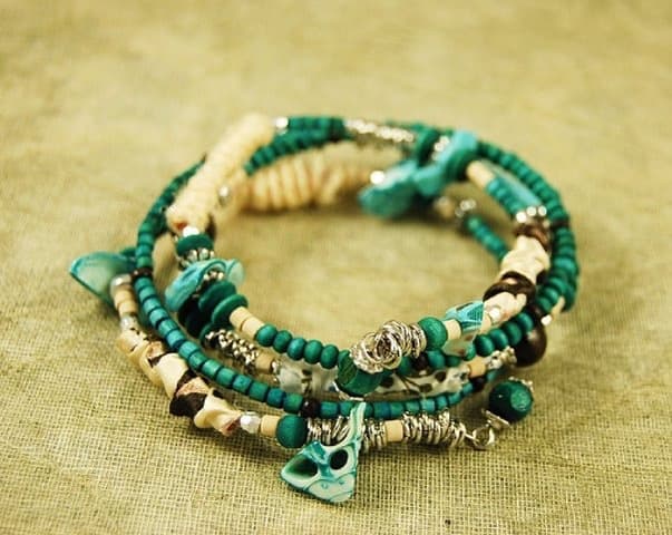 STRETCHABLE CHARM BRACELET TURQUOISE NATURAL