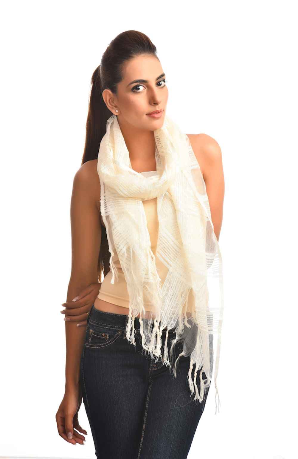 STRIPE DESIGN GEORGETTE SCARF.