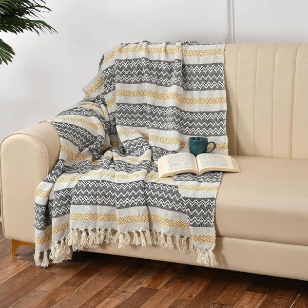 Geometric Sofa Throw Blanket|Blanket for Living Room,Bed, Sofa & Chair|Multicolour Throw Blanket