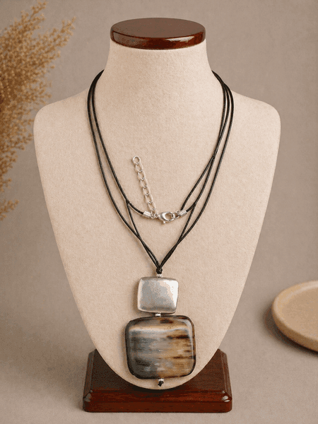 Stone Essence Pendant Necklace