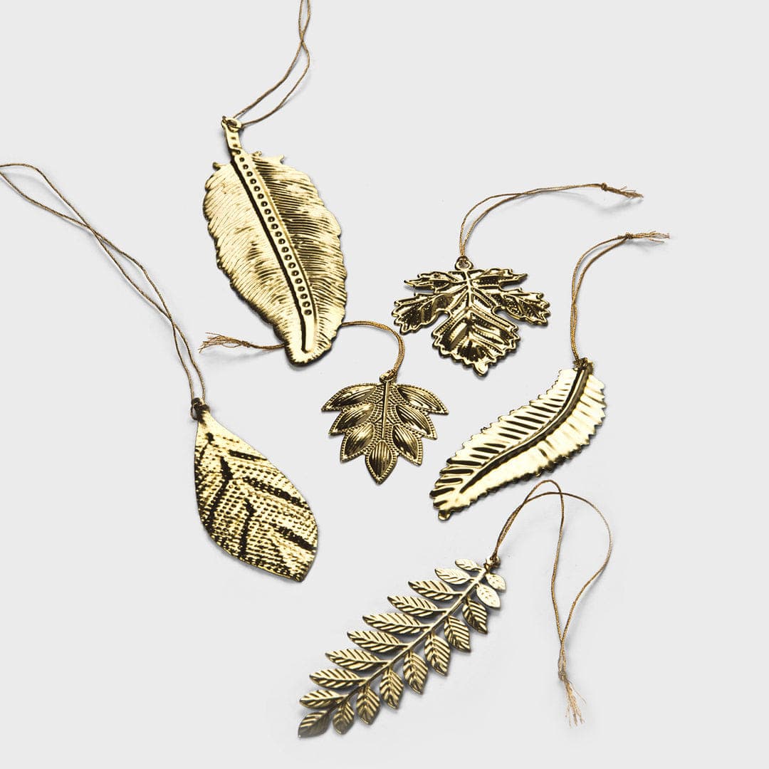 Eternal Leaves Brass Ornaments Set