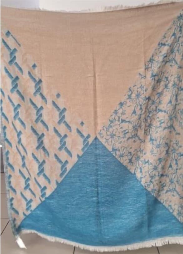 Aarohi Geo-Floral Luxe Throw