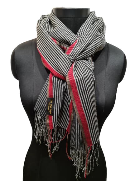 CHECKED AND STRIPED BLACK AND WHITE SCARF IN CASHMERE AND SILK