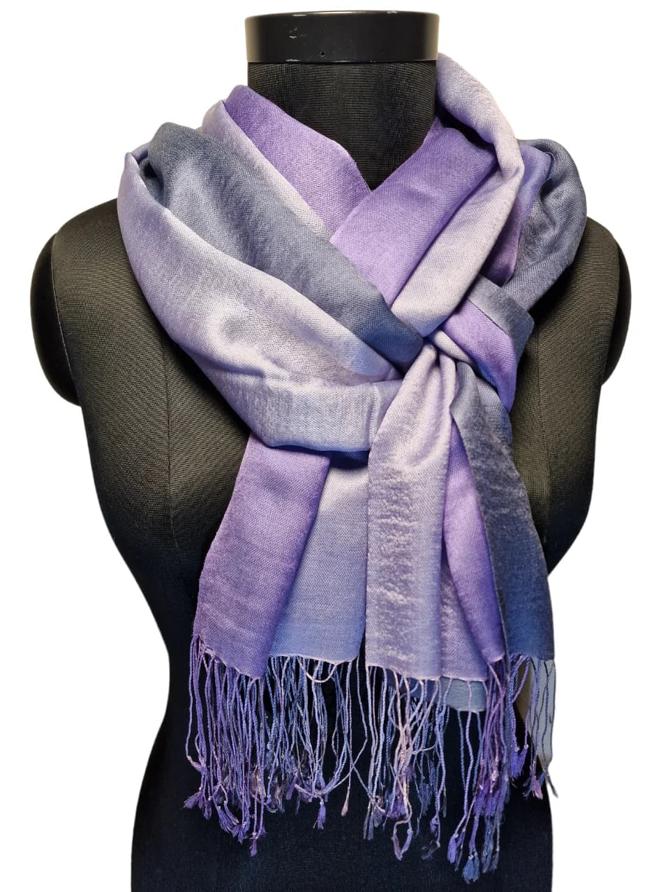 DELICATE SCARF IN SILK AND CASHMERE