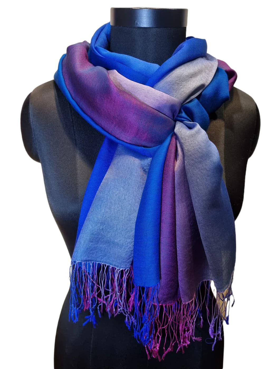 FROM BLUE TO BRIGHT PINK CASHMERE AND SILK SCARVES