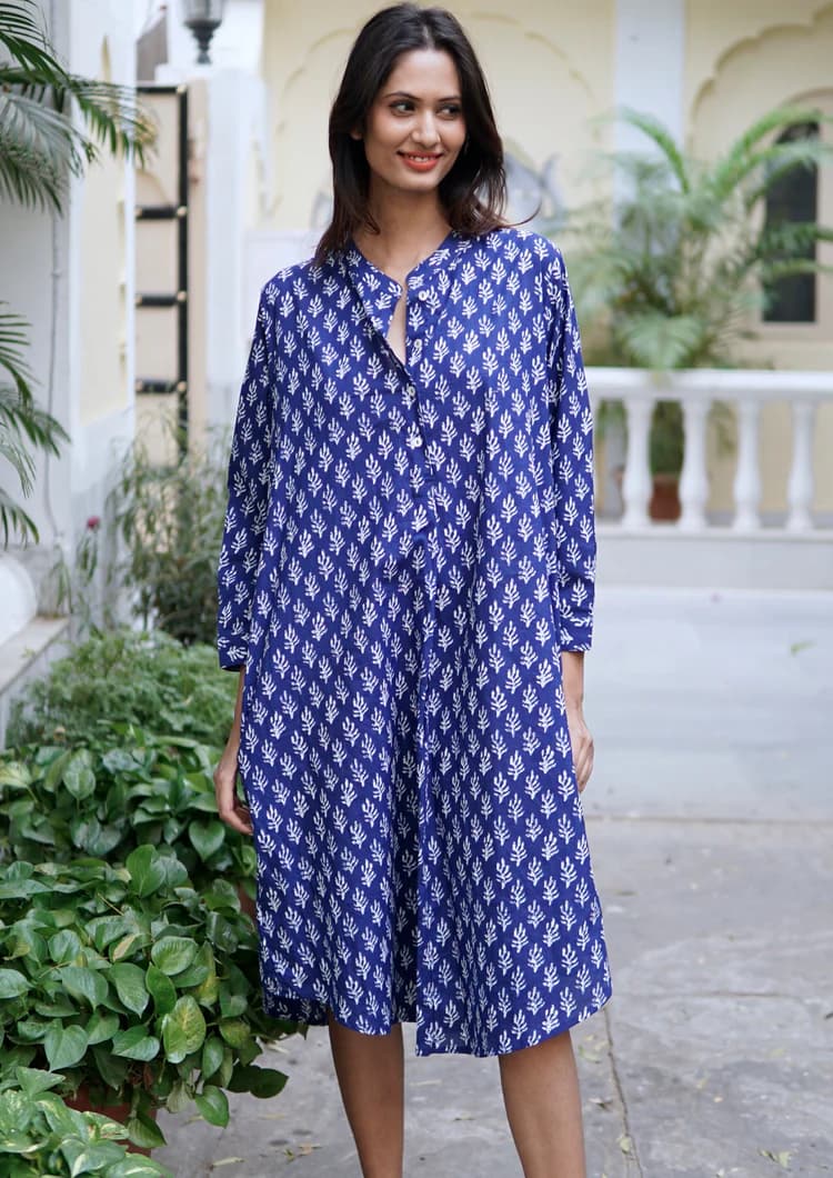 KAFTAN DRESS, BEACH KAFTAN, BLUE AND WHITE SUMMER COVER UP WITH POCKETS "CASSIS"