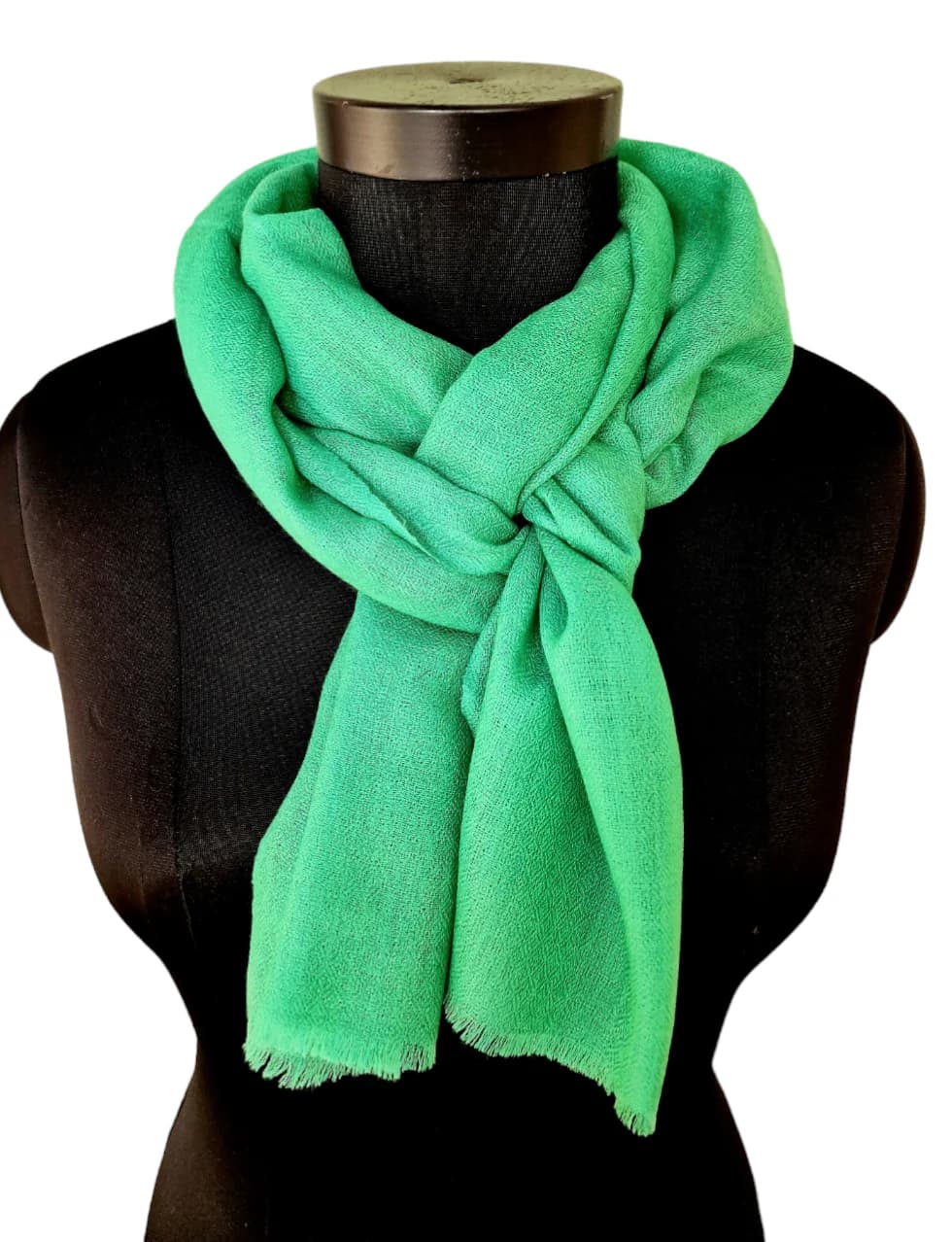 SLIM MINT GREEN CASHMERE SCARF
