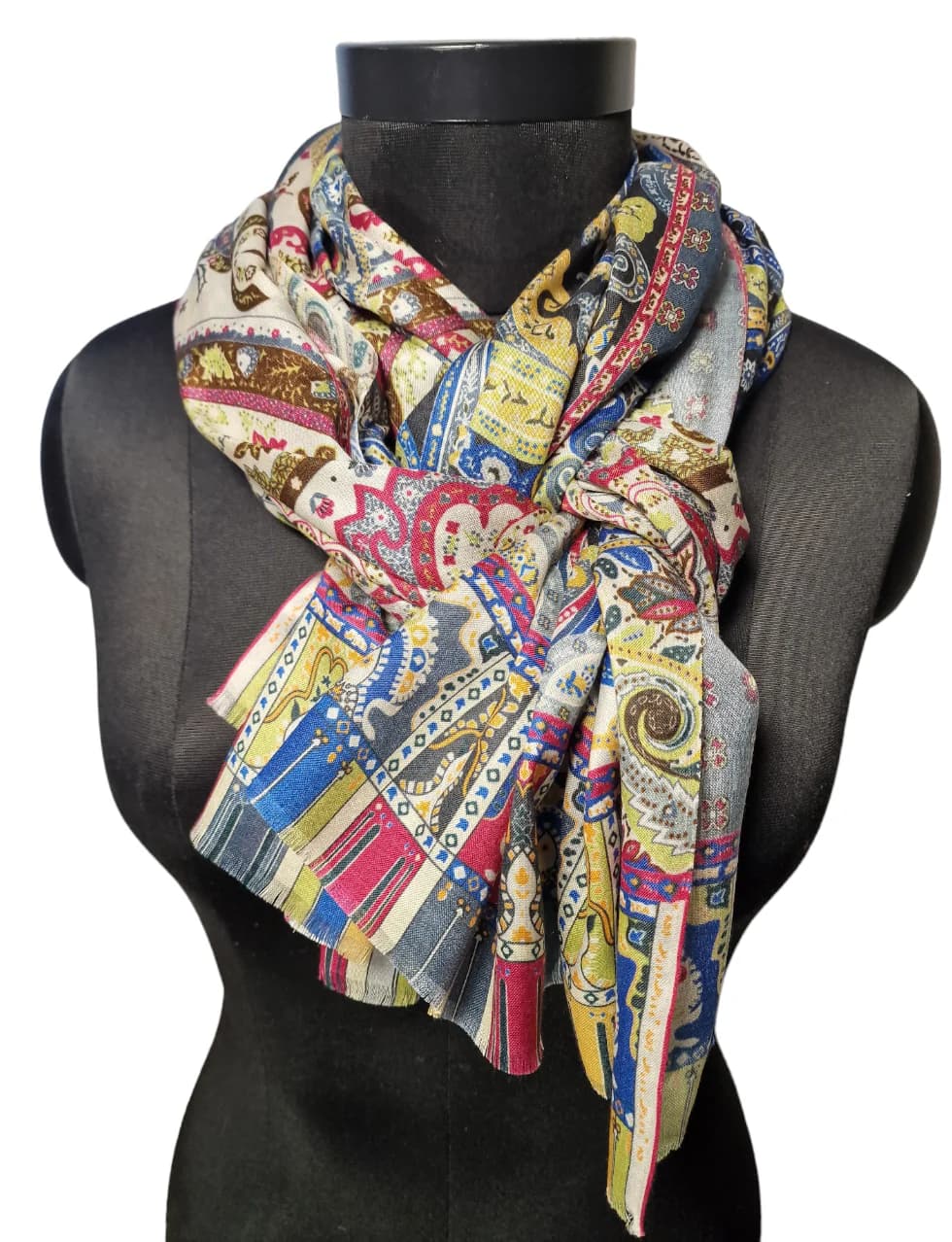 TOUGH AND COLORFUL SILK SCARF