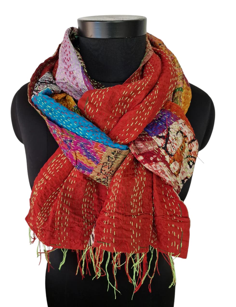 TWO-SIDED SILK SCARF WITH TWO VERY DIFFERENT SIDES