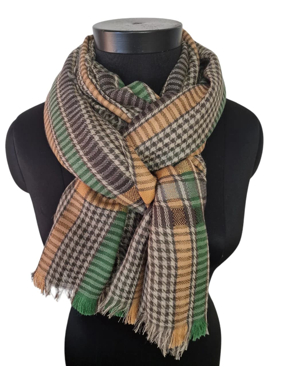 LARGE SHAWL IN PURE WOOL