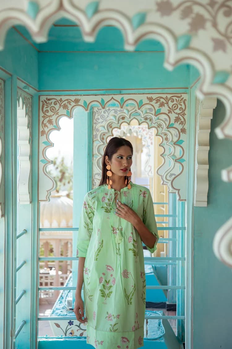 BOTANICAL TASSLE KURTA COTTON PERSIAN BLUE