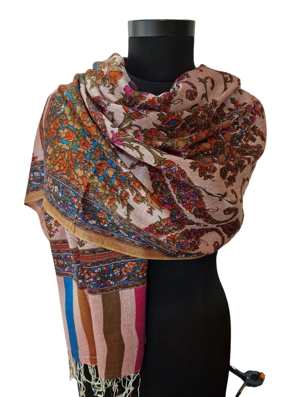 BEAUTIFUL CASHMERE/SILK SCARF IN WARM COLORS WITH SILK- SCREENED PATTERNS