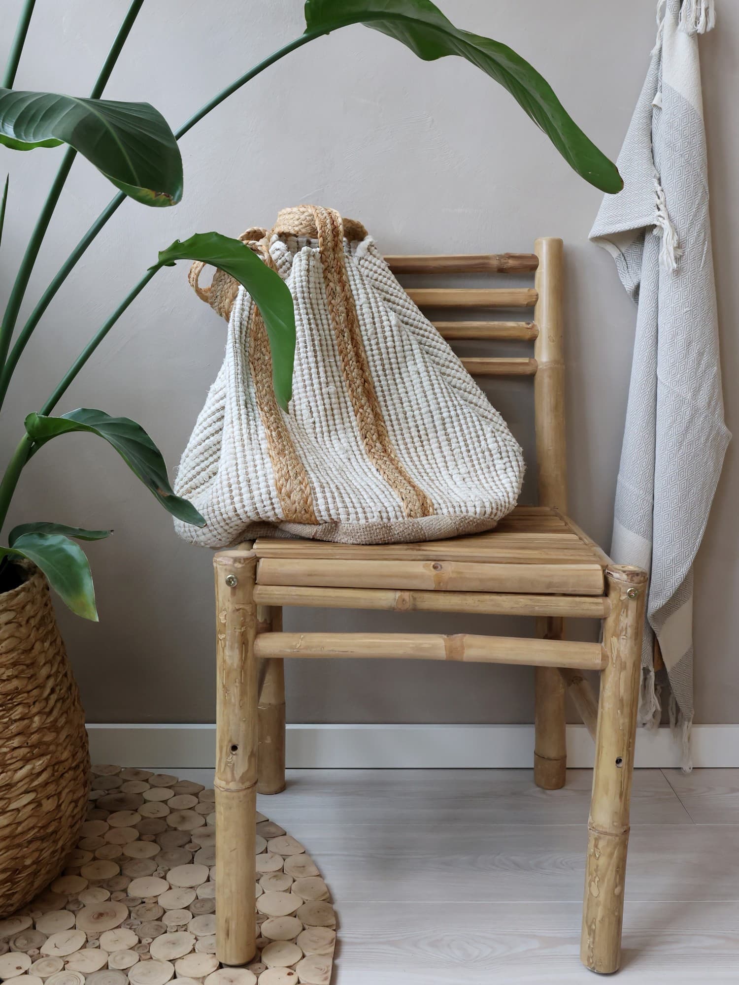 BEACH BAG MADE FROM RECYCLED YARN