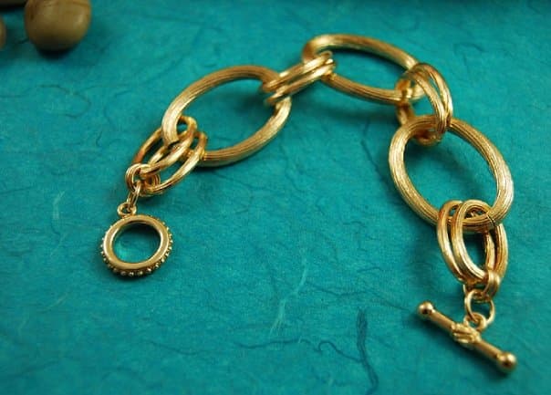 GOLD LINK METAL BRACELET