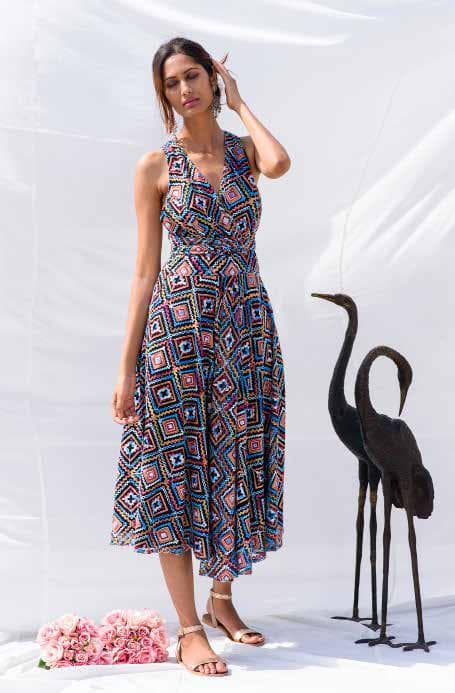 Maxi Embroidered Dress.