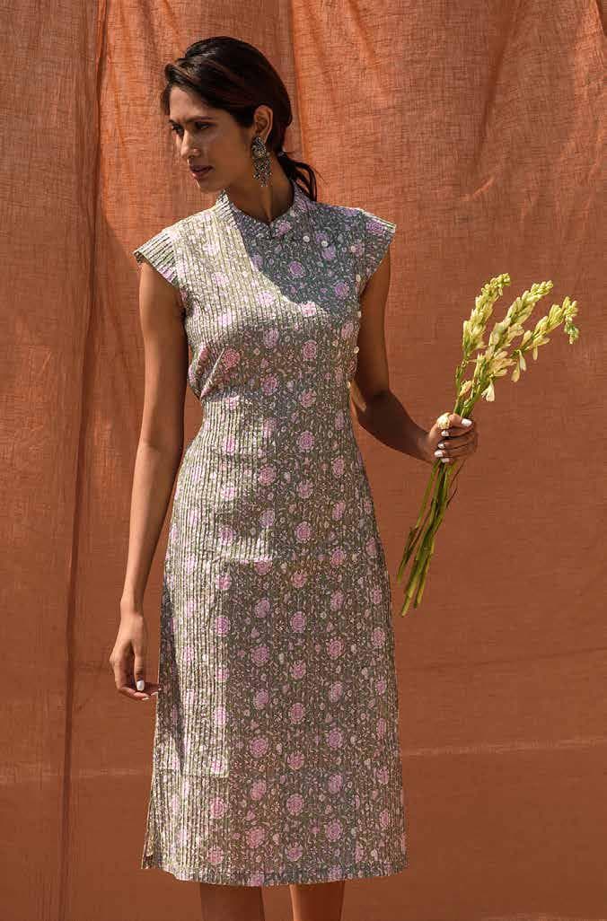 Fitted Cap Sleeves Dress.