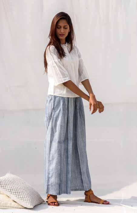 Short Sleeves Front Button Top.