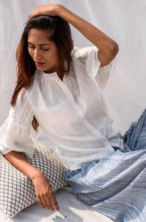 Short Sleeves Front Button Top.