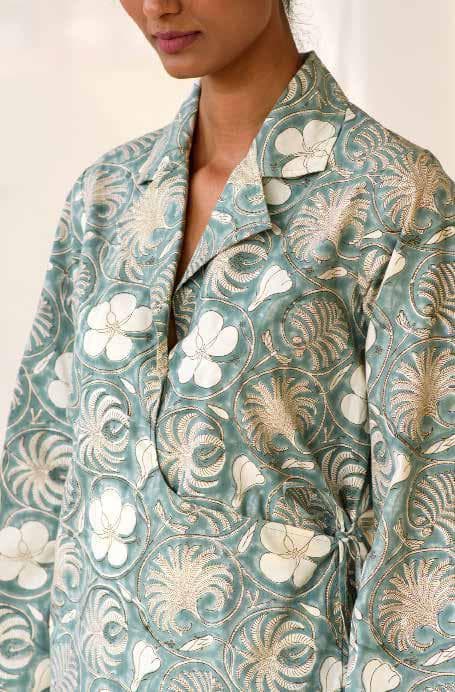 Lapel Collar Full Sleeves Top.