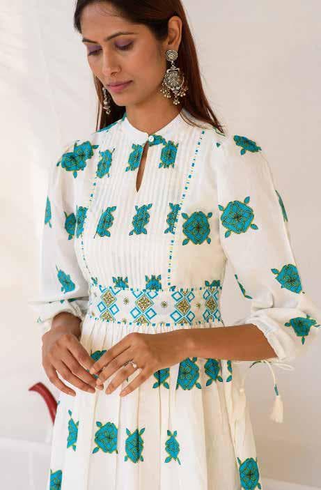 Half Sleeves Printed Short Dress.
