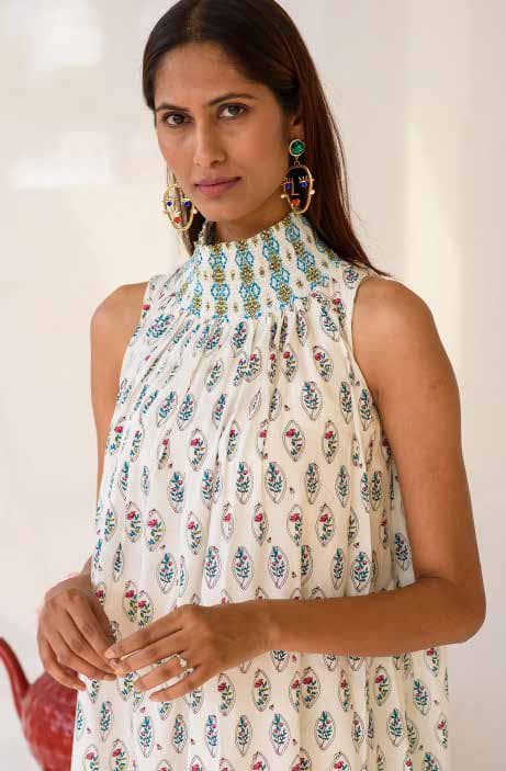 Dress With Detailed Neckline.