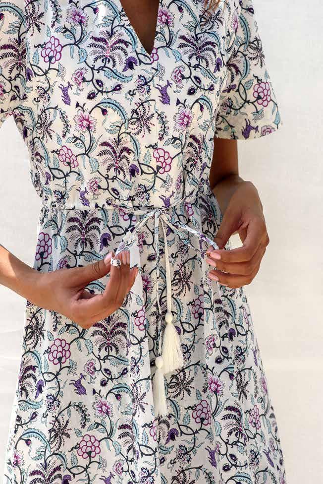 FLORAL PRINTED WESTERN LOOK KNEE LENGTH DRESS