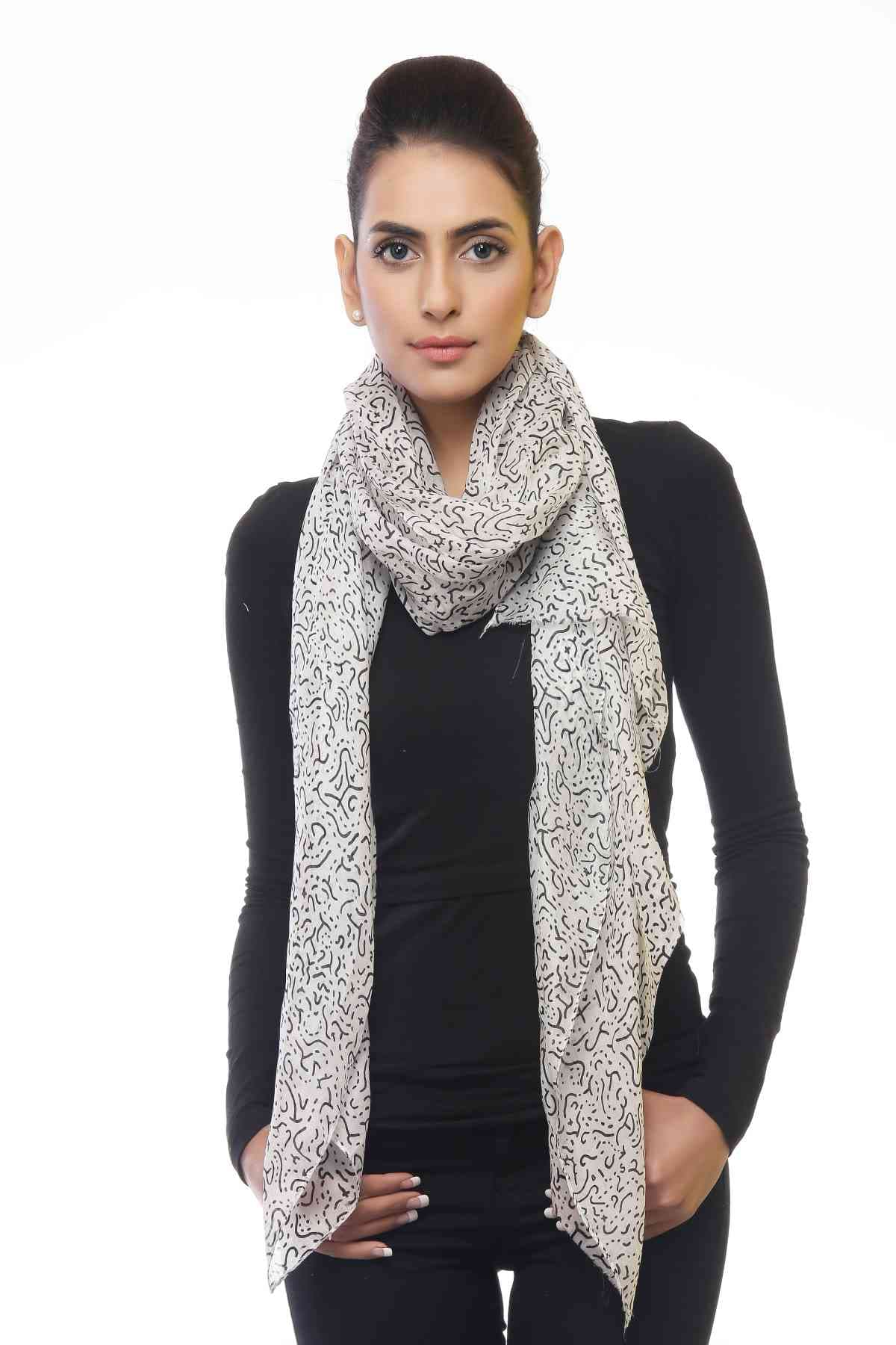 SMALL INSECTS PRINT SCARF