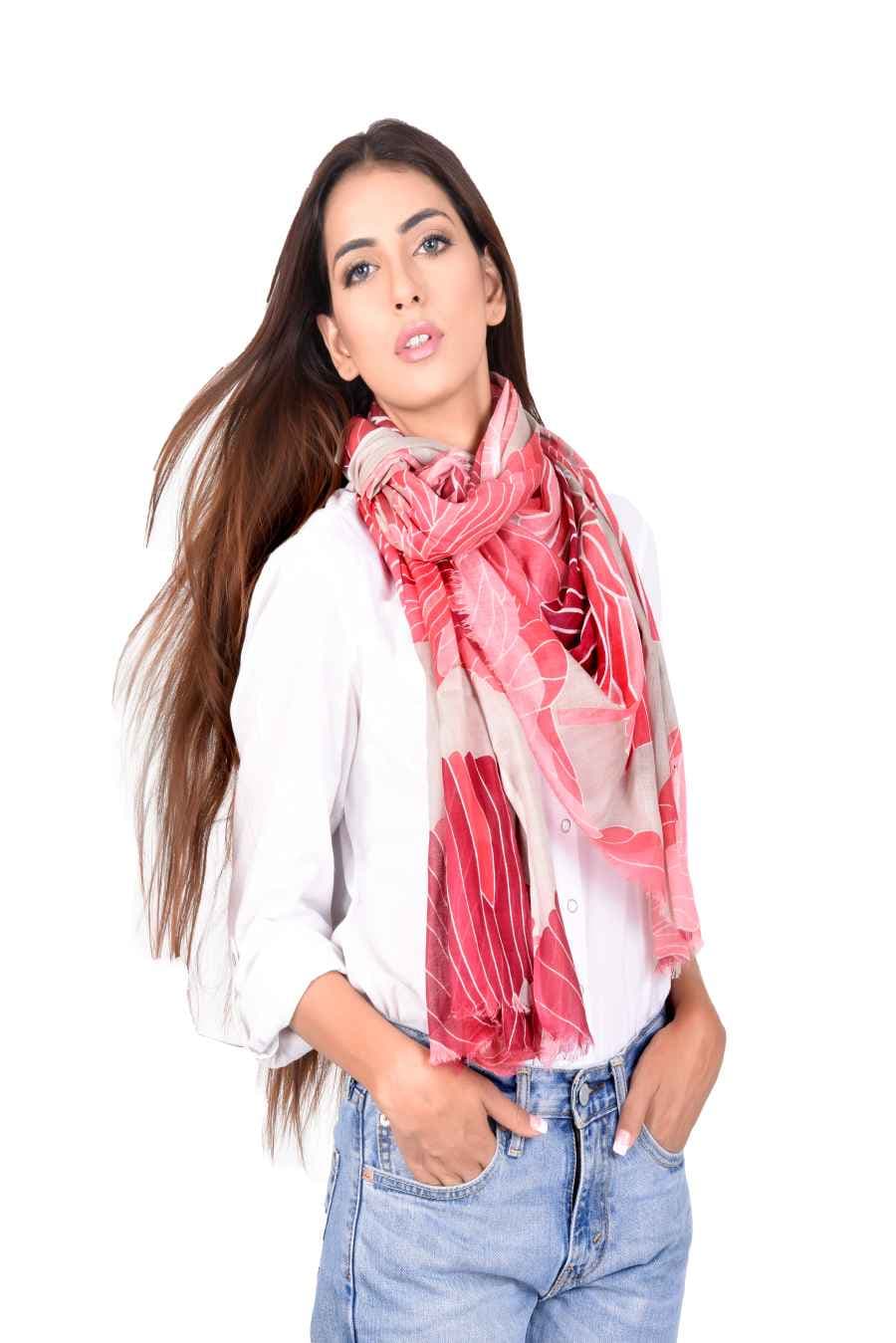 COLORFUL FLORAL PRINTED COTTON SCARF.