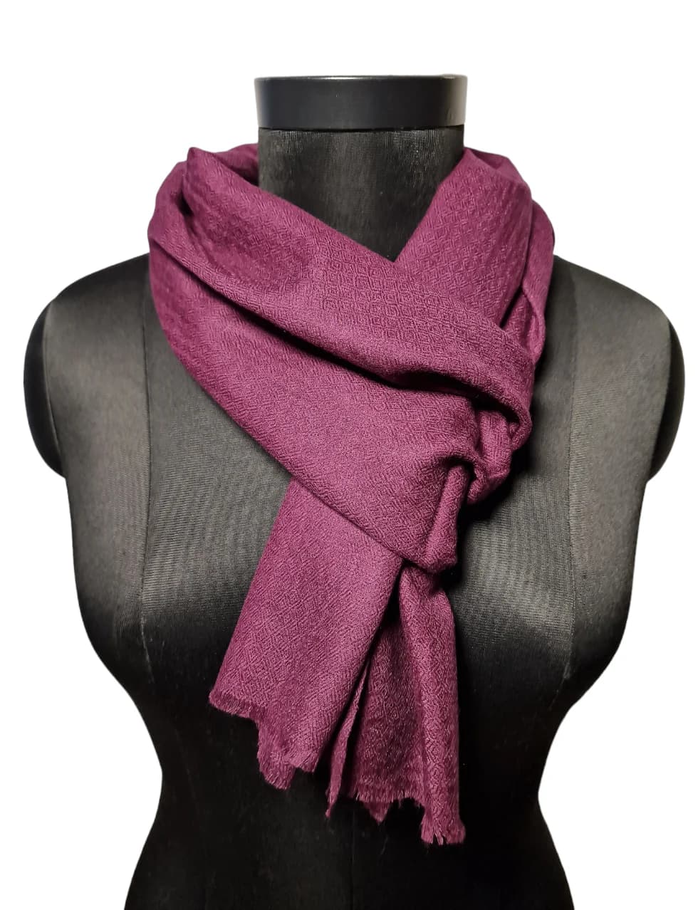 NARROW BLACK SCARF IN CASHMERE