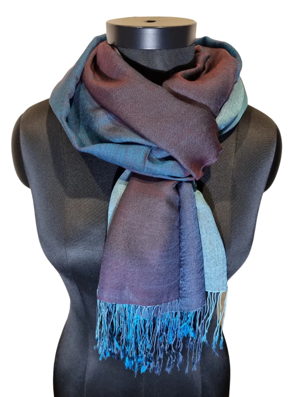 CASHMERE AND SILK SCARVES IN WARM AND COLD COLORS