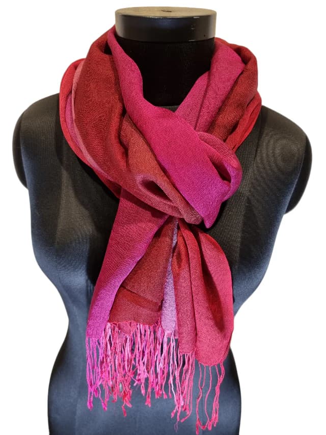 CASHMERE AND SILK SCARVES IN HAPPY COLORS