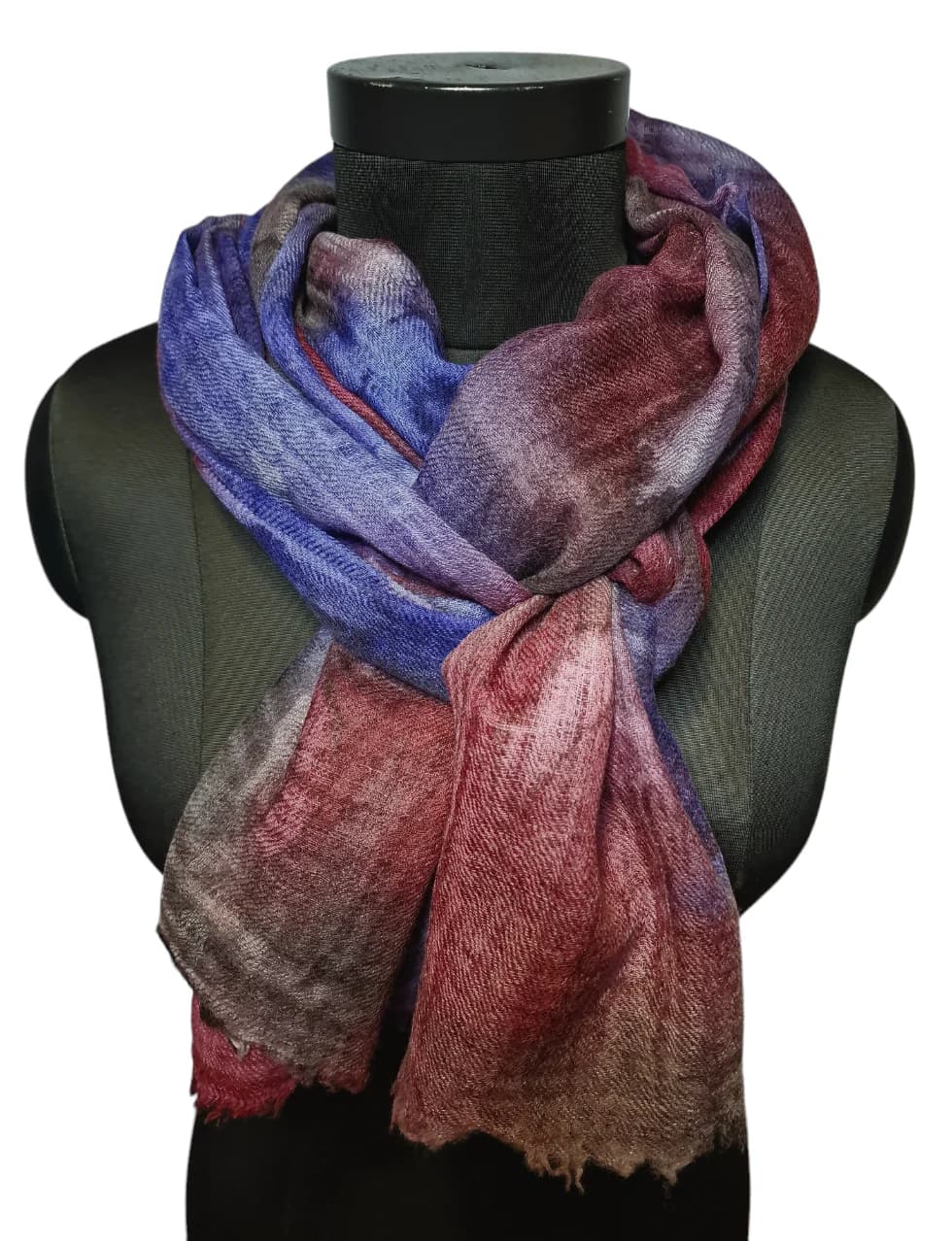 MYSTERIOUS WOOL SCARF