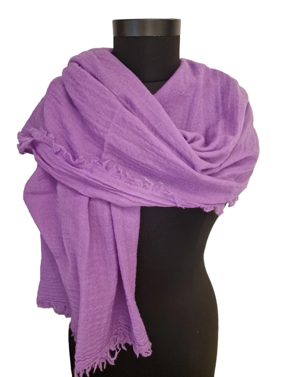 PURPLE WOOL SCARF WITH ROUGH FRINGES