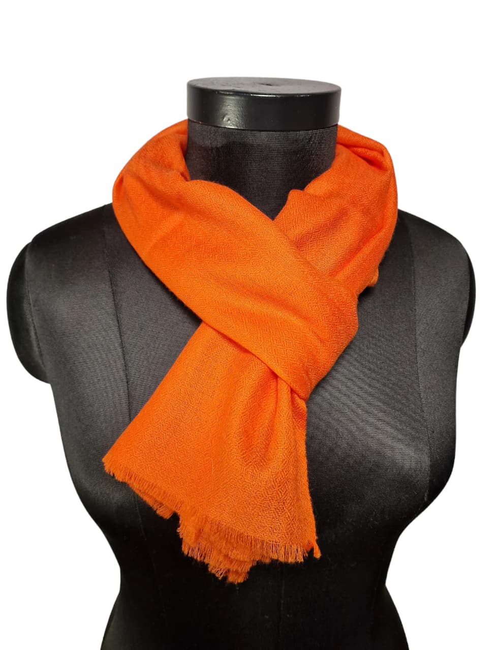 NARROW ORANGE COLORED CASHMERE SCARF