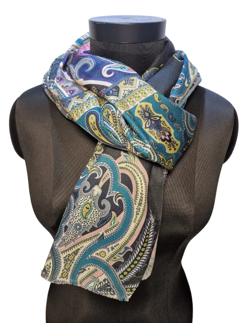 CRACKED SILK SCARF IN COLD COLORS