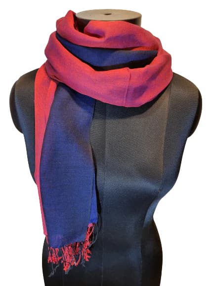RED SCARF WITH BLACK BORDER AND BLUE INSERT IN CASHMERE AND SILK