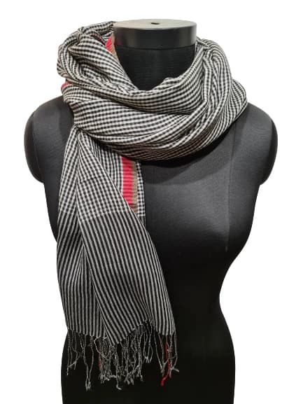 CHECKED AND STRIPED BLACK AND WHITE SCARF IN CASHMERE AND SILK