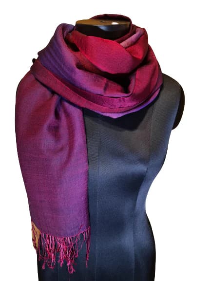 COLORFUL CASHMERE AND SILK SCARVES