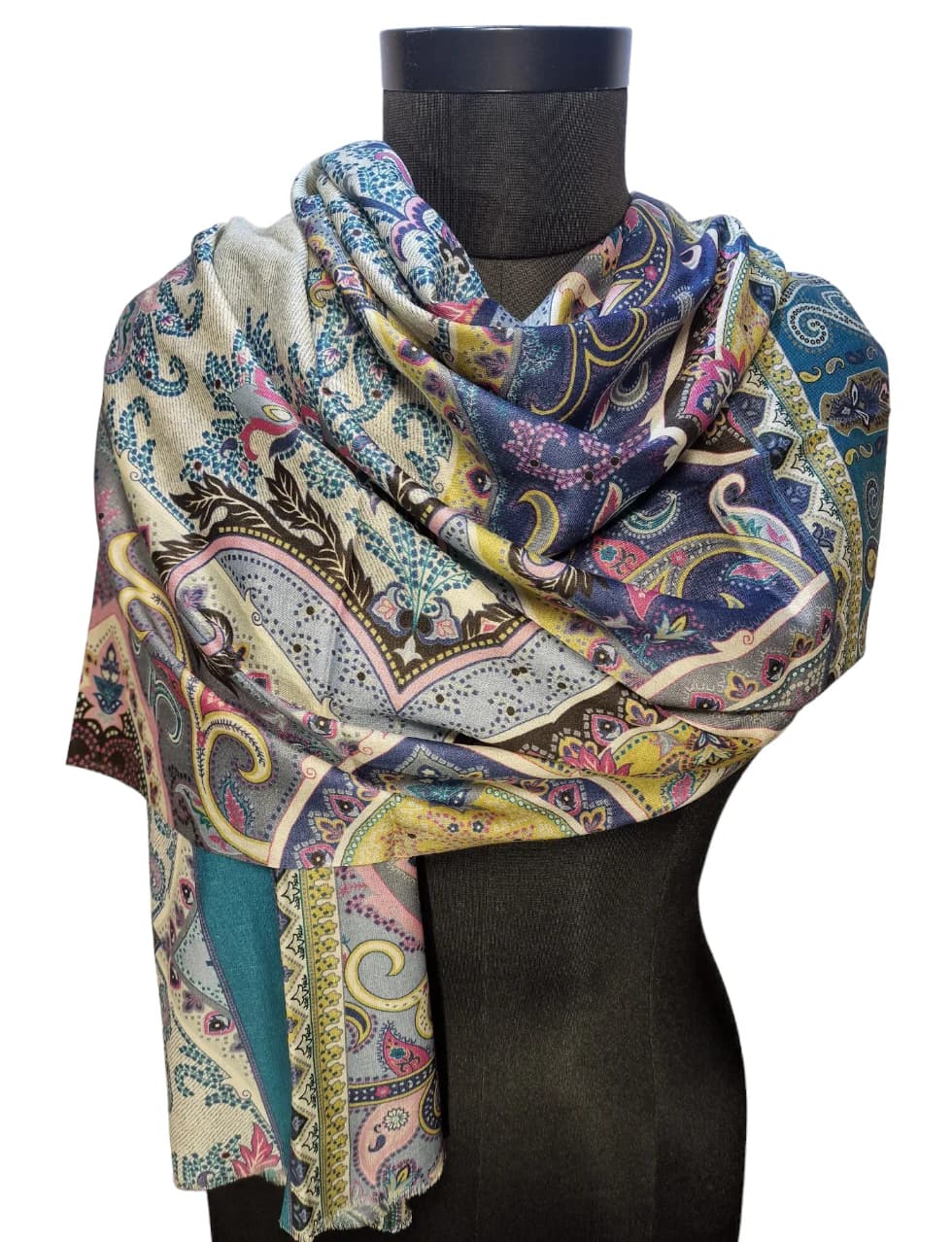 CRACKED SILK SCARF IN COLD COLORS