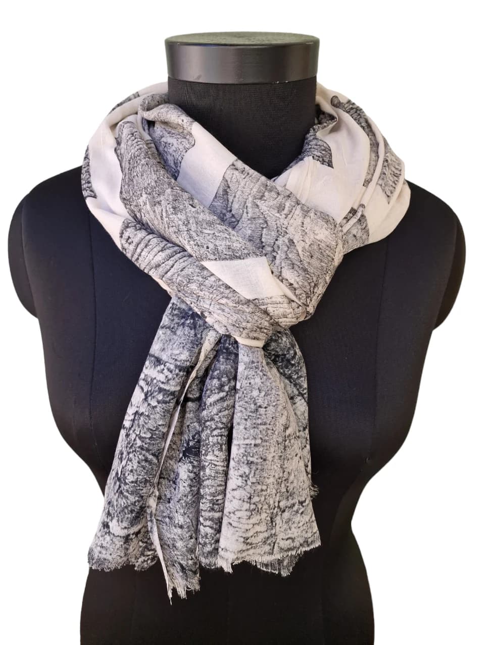 BLOCK PRINTED BLACK AND WHITE SHAWL IN COTTON AND SILK