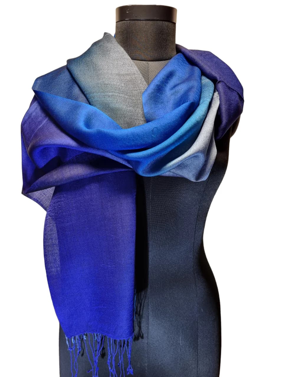 EXCITING SHAWL IN BLUE VIA GRAY TO "VIOLET" IN MULBERRY SILK AND CASHMERE