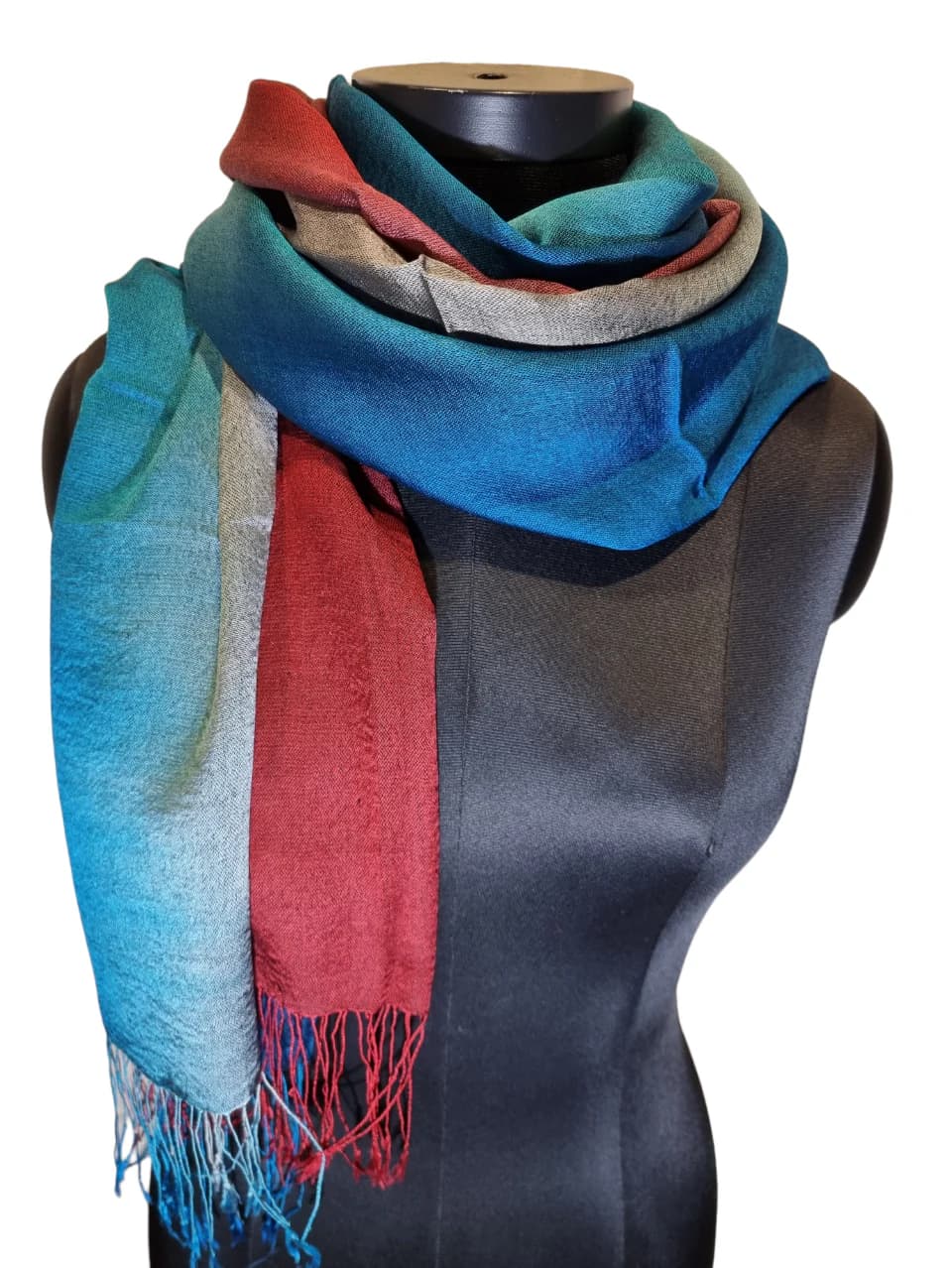 KASHMIR SILK SCARF IN VARIATIONS OF RED, GRAY AND BLUE