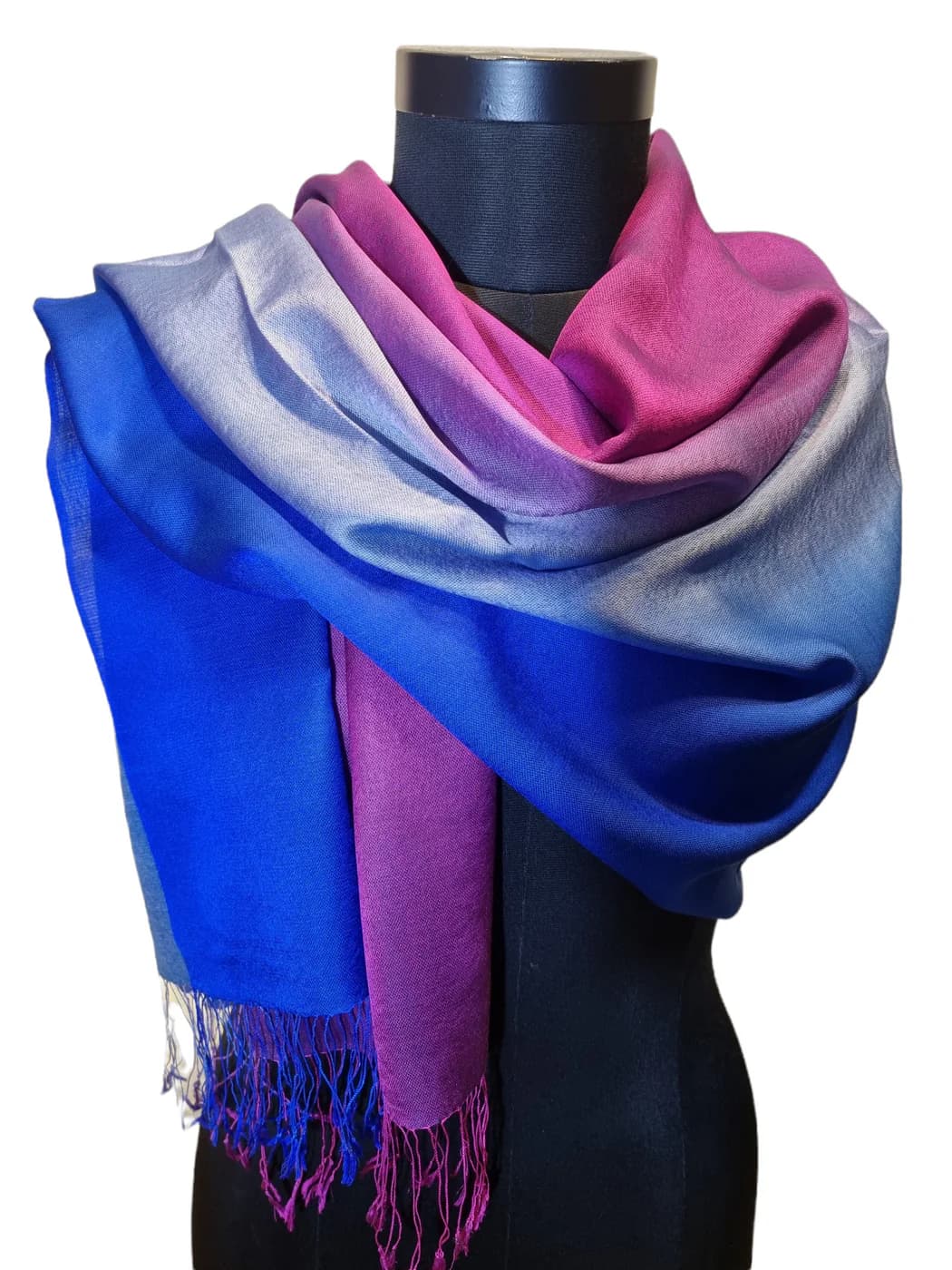 FROM BLUE TO BRIGHT PINK CASHMERE AND SILK SCARVES