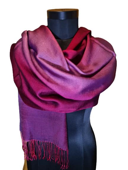 COLORFUL CASHMERE AND SILK SCARVES