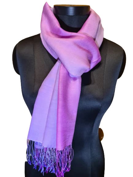 LOVELY CASHMERE AND SILK SCARF IN BRIGHT COLORS