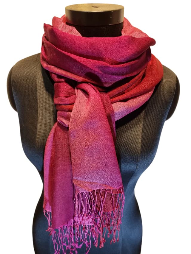 CASHMERE AND MULBERRY SILK SCARF IN PINK, PURPLE AND DARK RED COLORS