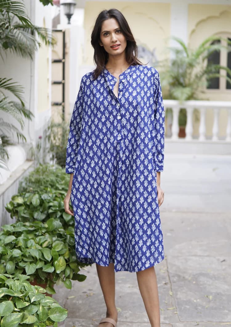 KAFTAN DRESS, BEACH KAFTAN, BLUE AND WHITE SUMMER COVER UP WITH POCKETS "CASSIS"