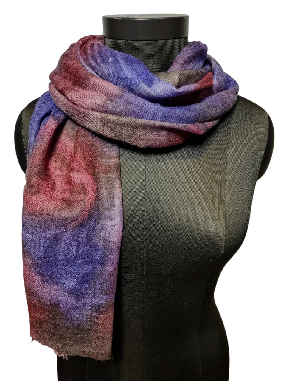MYSTERIOUS WOOL SCARF