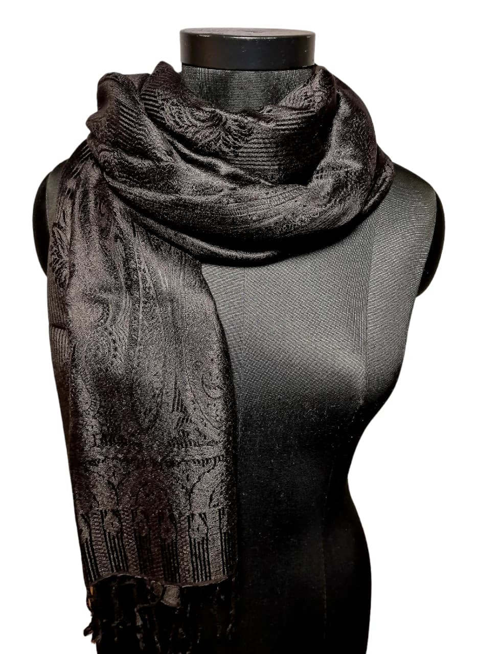 ELEGANT JACQUARD WOVEN BLACK SHAWL