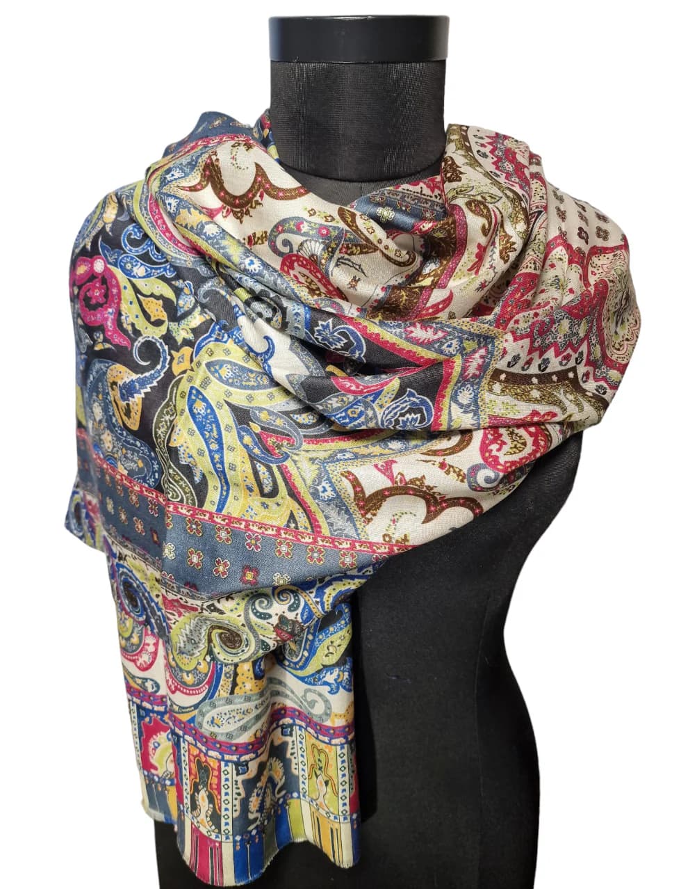 TOUGH AND COLORFUL SILK SCARF